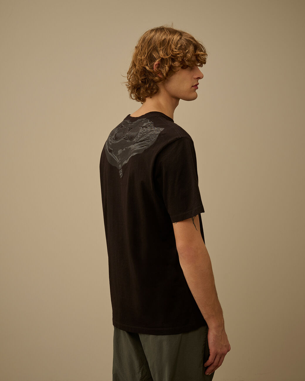 C.P. COMPANY Short Sleeve Goggle T-Shirt - Image 3